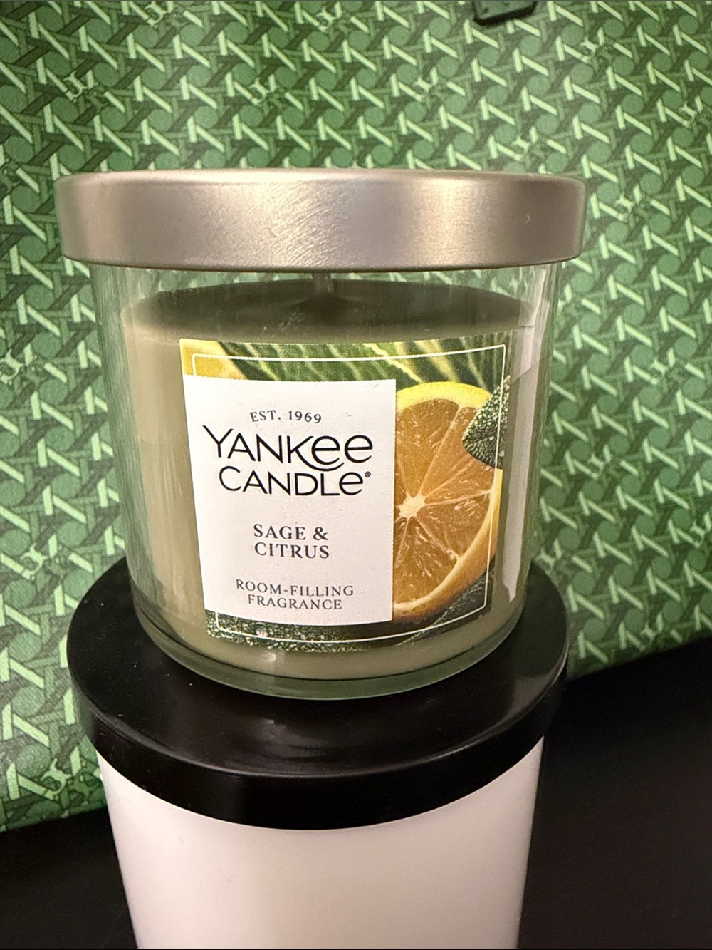 Yankee Candle Sage & Citrus Jar Candle - Small Tumbler